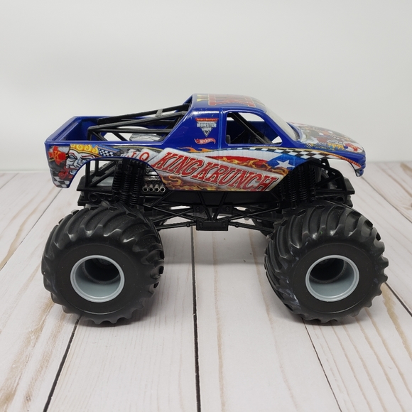 Toys Hot Wheels Monster Jam Blue King Krunch Diecast Truck Mattel 204